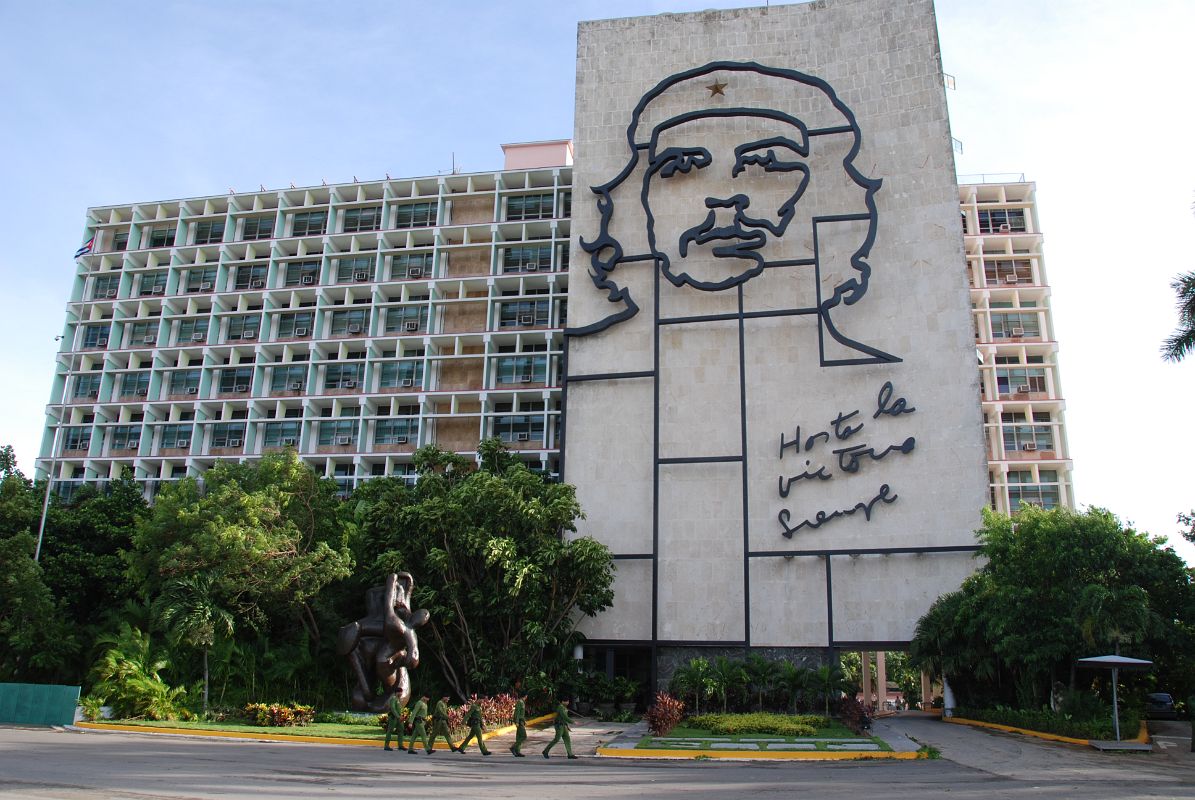 11 Cuba - Havana Vedado - Plaza de la Revolucion - Ministerio del Interior Che Guevara mural